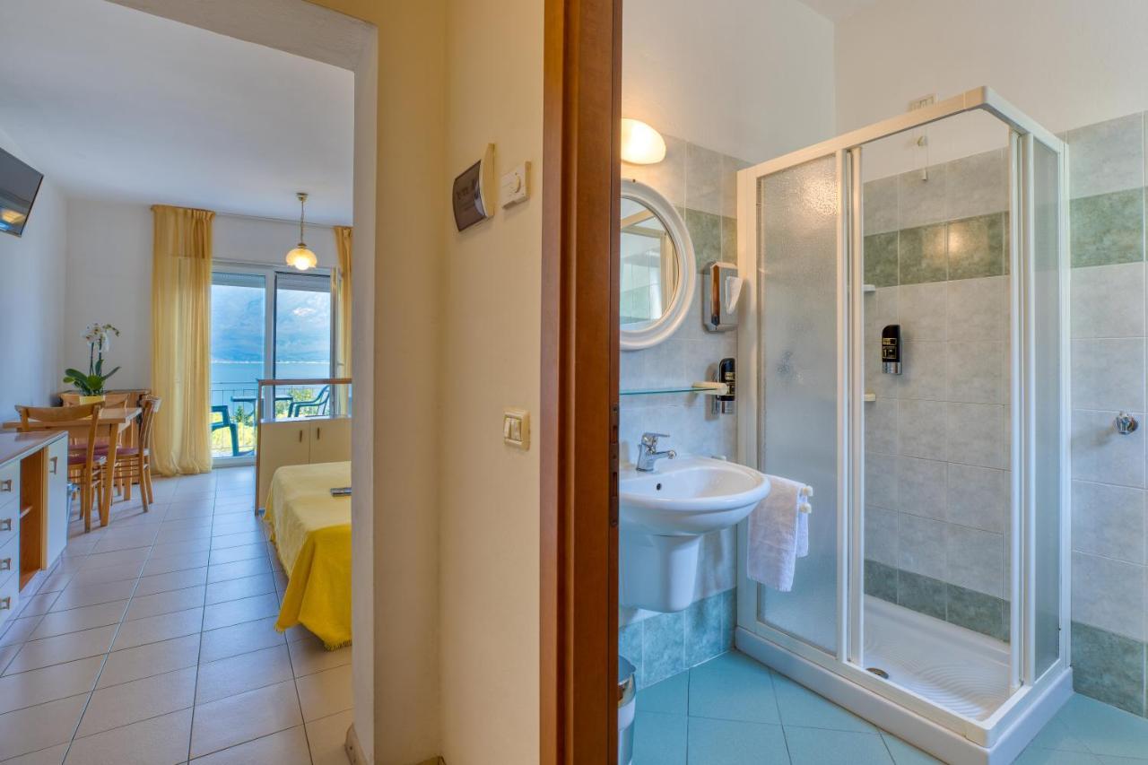 Hotel Casa Piantoni Limone sul Garda Eksteriør bilde