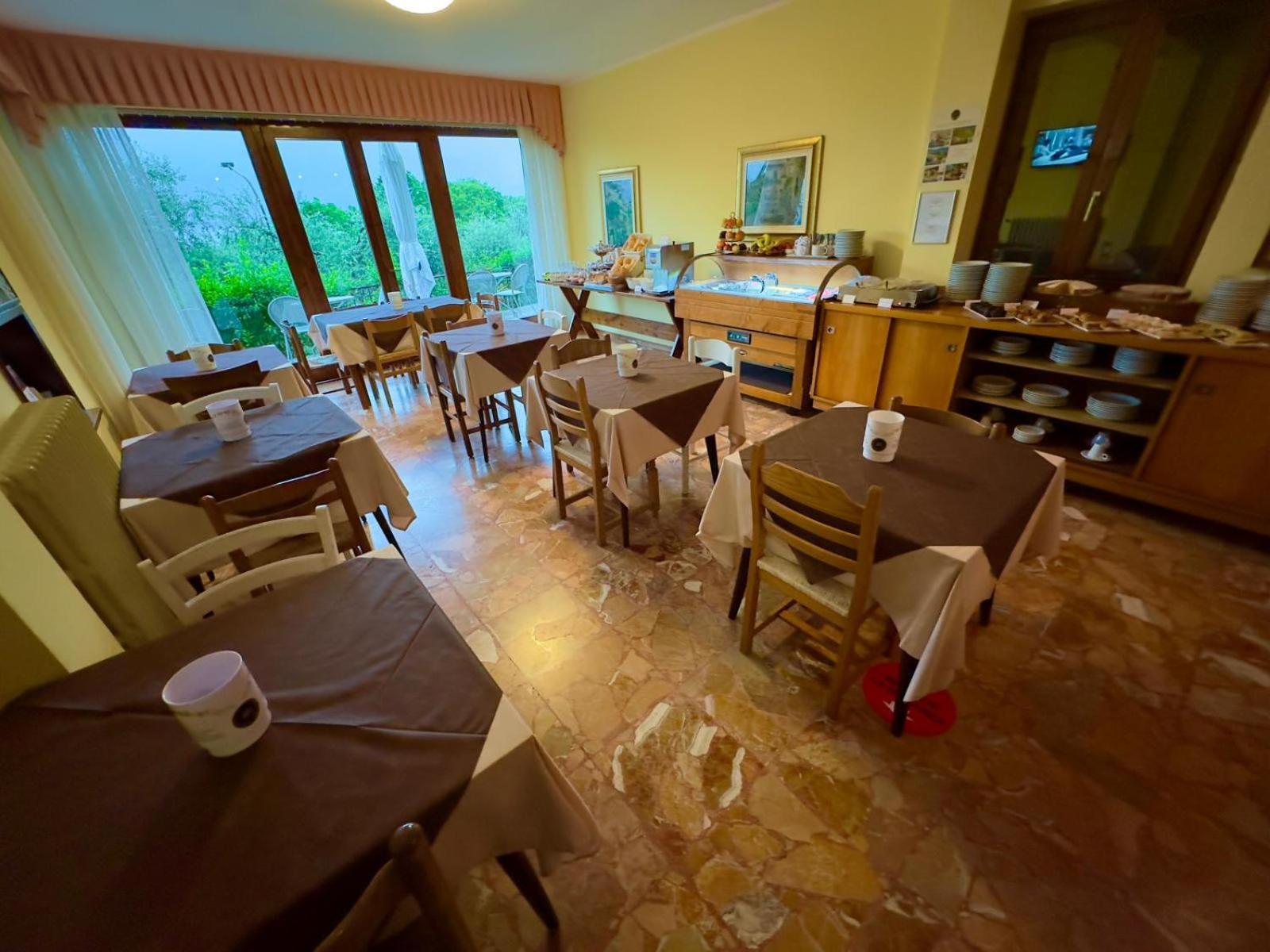 Hotel Casa Piantoni Limone sul Garda Eksteriør bilde